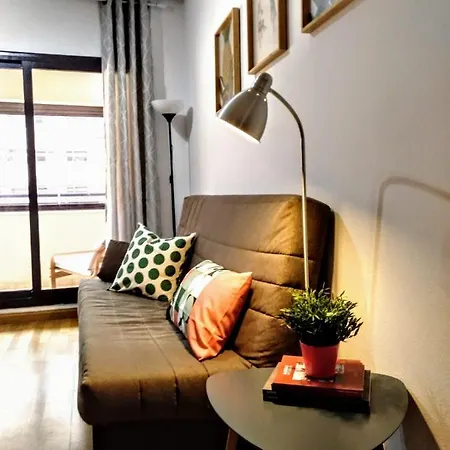Apartamento Con Piscina En Parque Litoral Apartment *