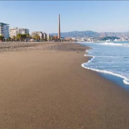 Apartamento Con Piscina En Parque Litoral Apartment Malaga