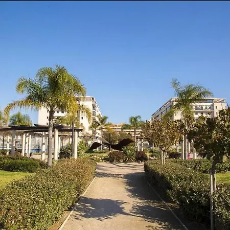 Apartamento Con Piscina En Parque Litoral Apartment