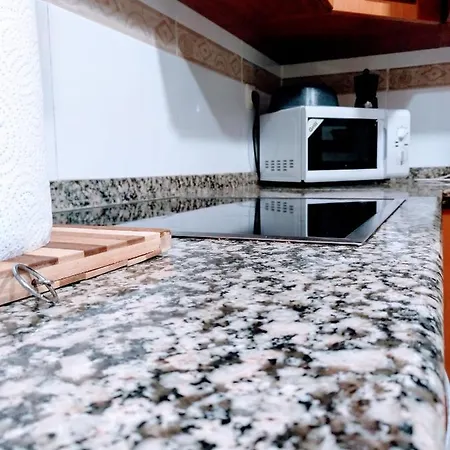 Apartamento Con Piscina En Parque Litoral Apartment *